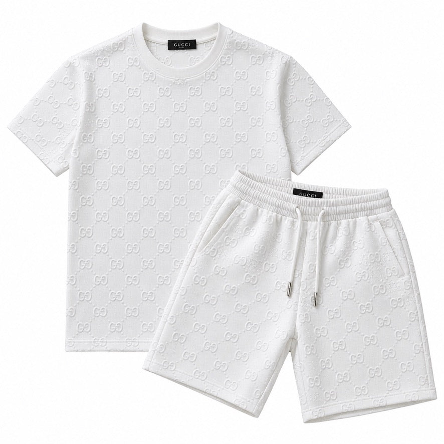ESSEMBLE WHITE TO WHITE | GG