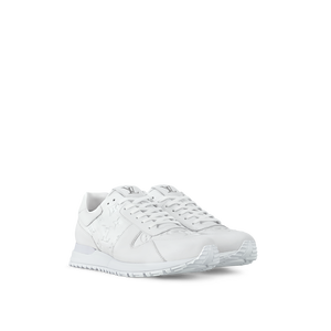 Sneaker Run Away - #15