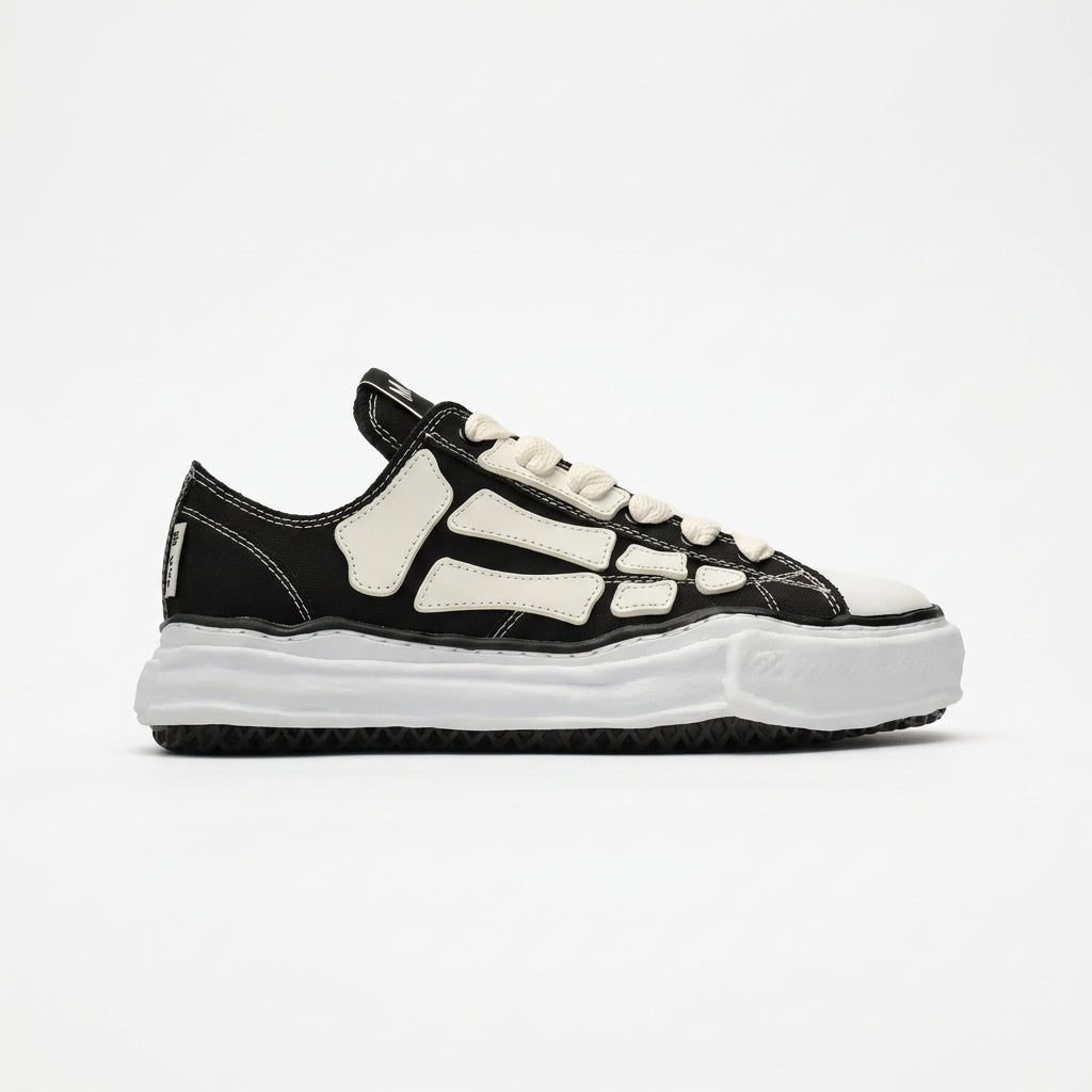 SNEAKERS SKULL | MIHARA
