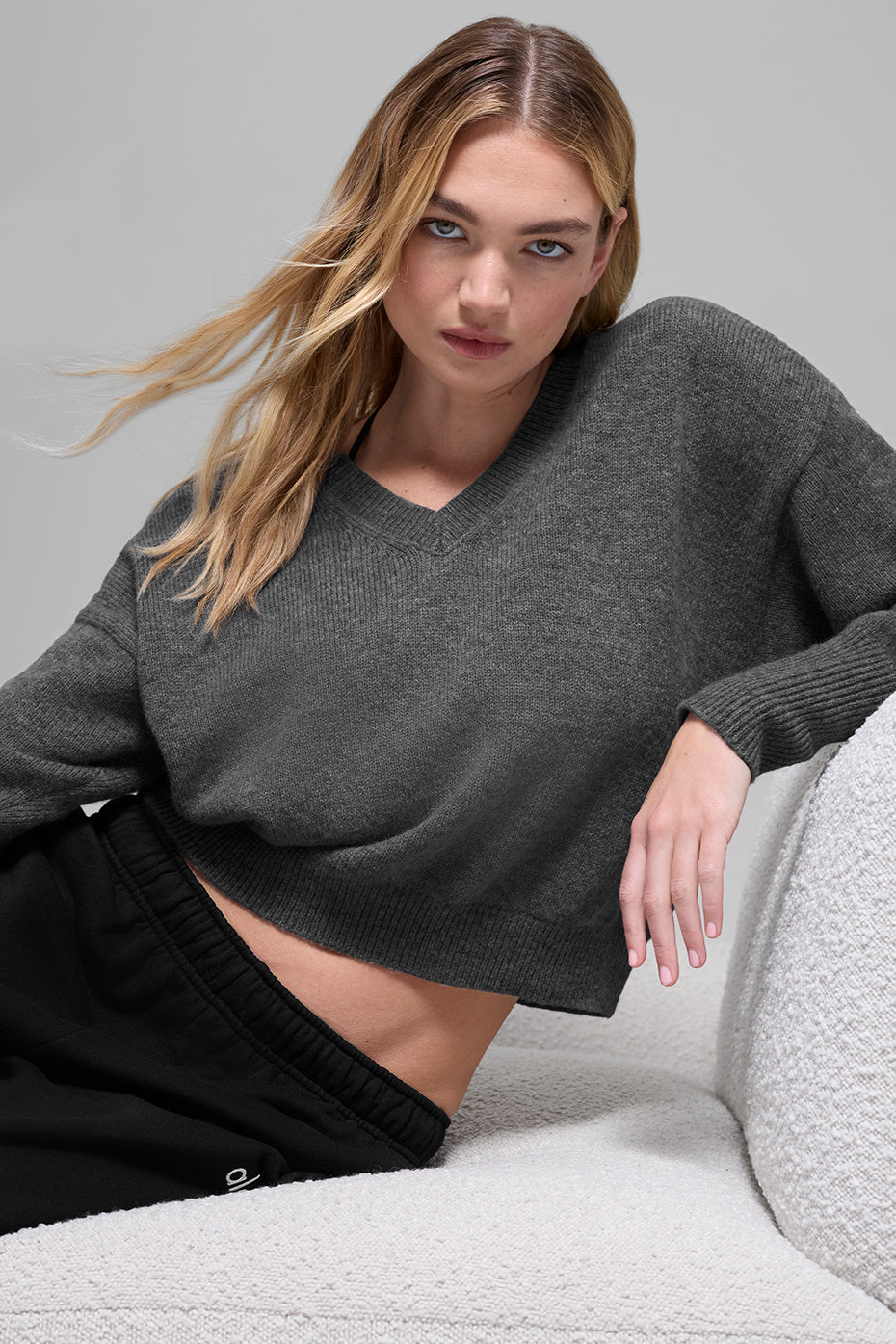 Wool Cashmere Cropped New Class V-Neck Sweater - Platinum Grey