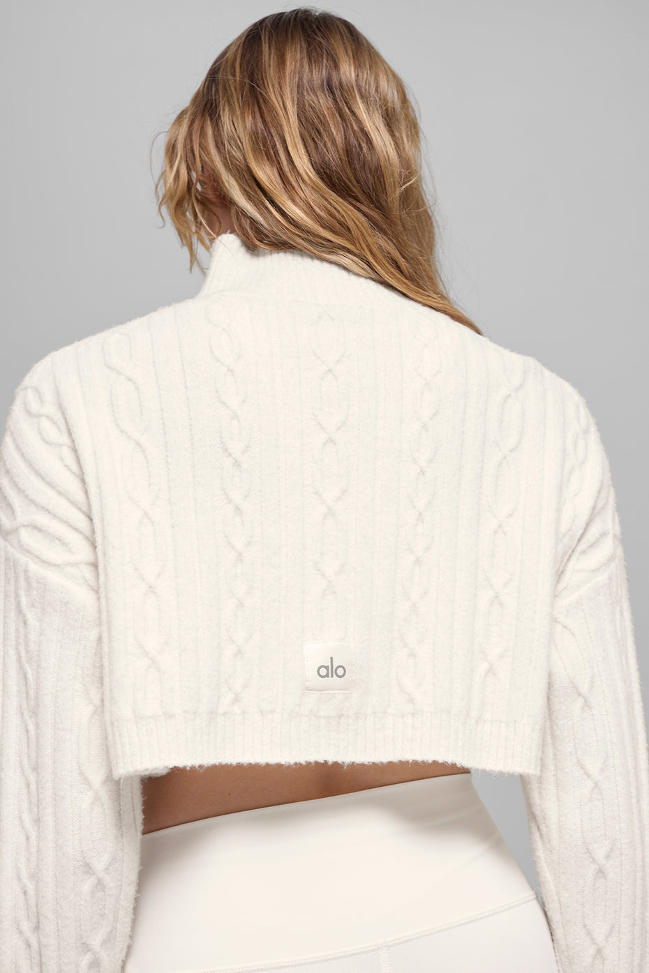 Cable Knit Cropped Winter Bliss Turtleneck Long Sleeve - Ivory