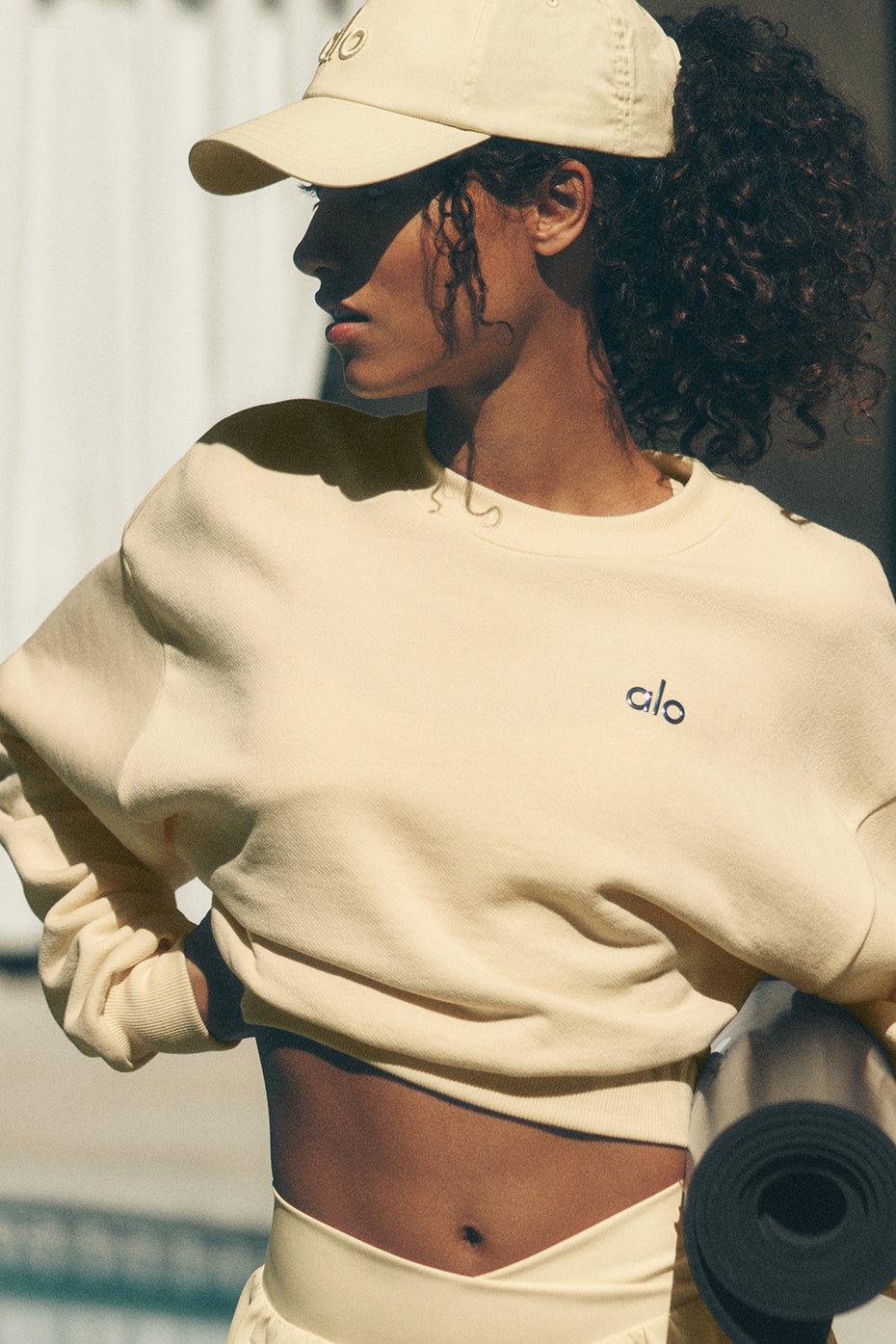Cropped Accolade Crewneck - Candlelight Yellow